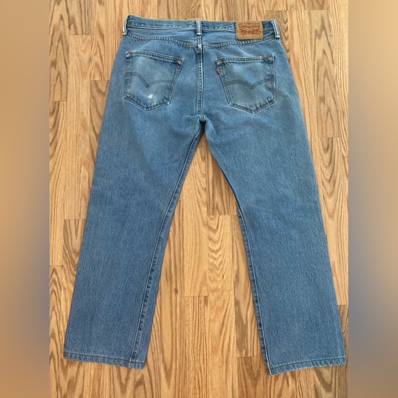 COPY - Distressed 501 Levi’s 33x30 - Picture 8 of 9